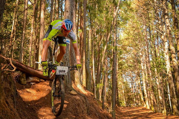 Success for Beukes brothers at mountain bike series