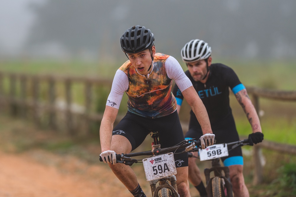 Woolcock, Roux take opening stage in Winelands