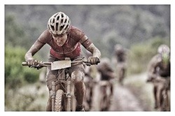 Stelling trudges into lead at muddy TransCape
