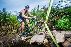 Cooke, Leicester clinch gold at Fedhealth XTERRA Nelson Mandela Bay Lite